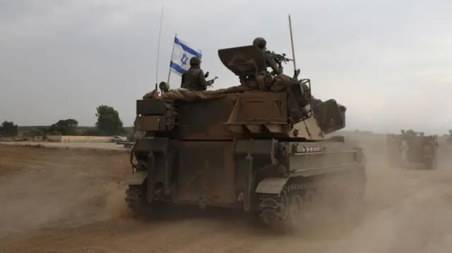 Israel tank near Gaza border