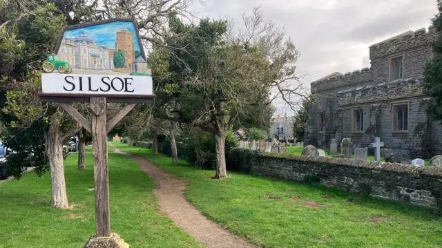 Silsoe village sign