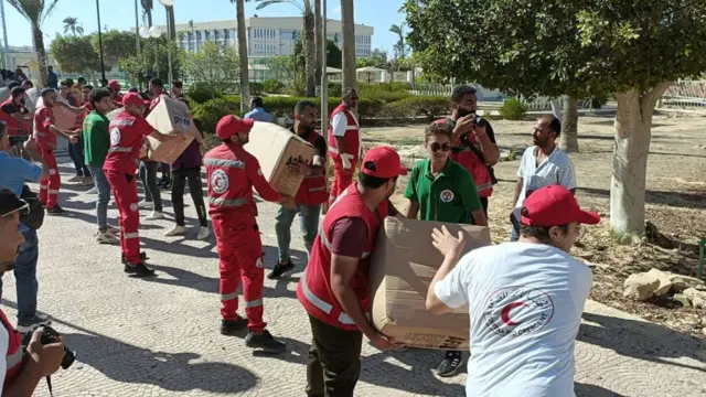 Planes carrying Turkish humanitarian aid for residents of the Gaza Strip landed at El Arish International Airport in Egypt