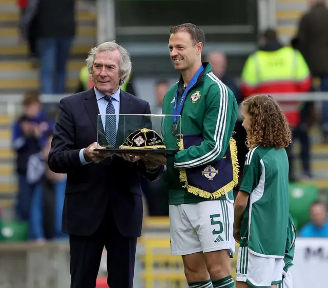 Jonny Evans and Pat Jennings