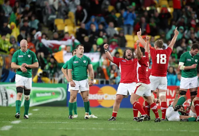 Ireland players dejected at full-time