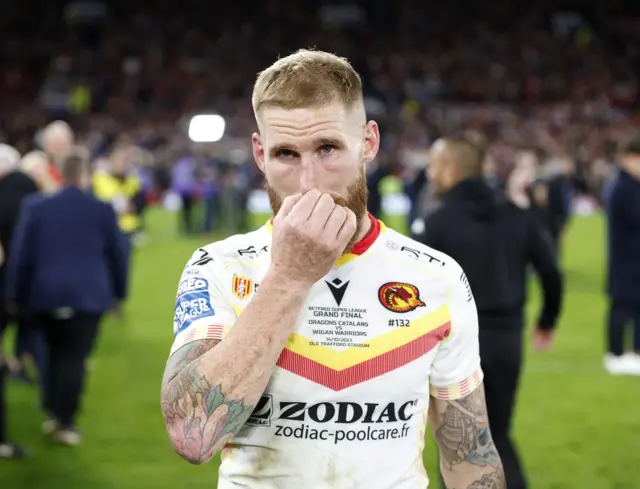 Retiring Catalans back Sam Tomkins