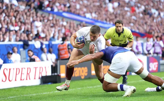 Owen Farrell on the ball against Samoa