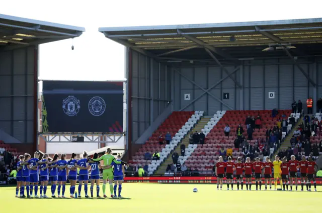 Players hold minute's silence