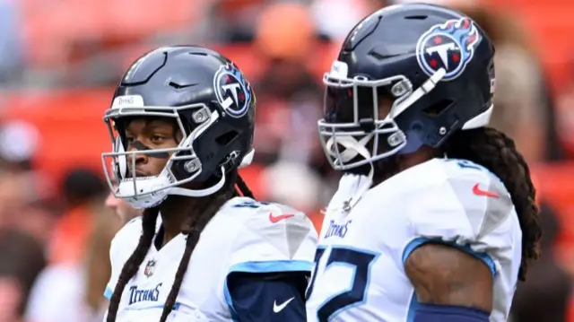 DeAndre Hopkins and Derrick Henry of the Tennessee Titans