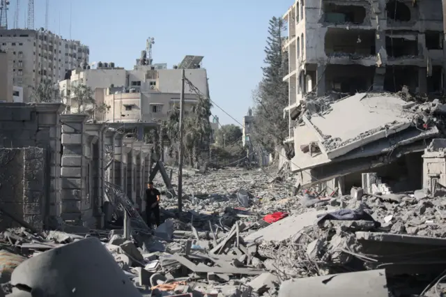 Neighbourhoods in Gaza have been wiped out by Israeli air strikes