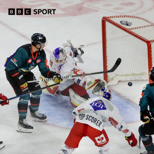 Belfast Giants Daniel Tedesco scoring the winning overtime goal