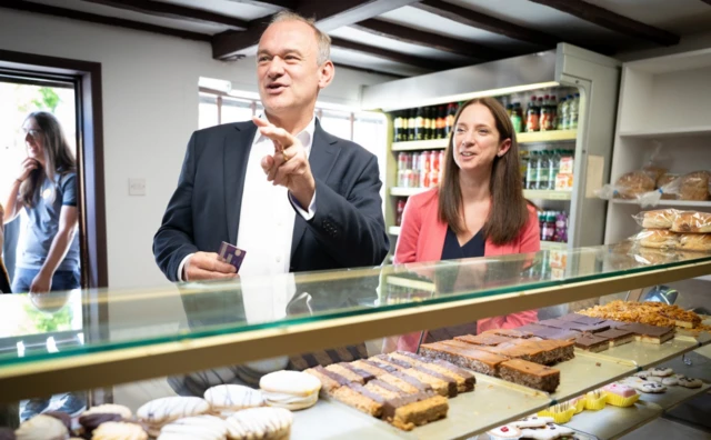 Liberal Democrat leader Sir Ed Davey visits The Cottage Bakery with Mid Bedfordshire by-election candidate Cllr Emma Holland-Lindsay