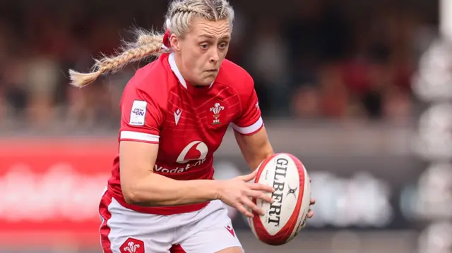 Hannah Jones