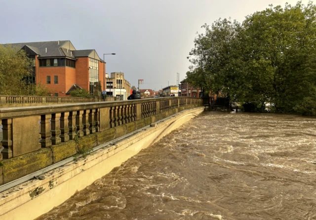 Exeter Road bridge