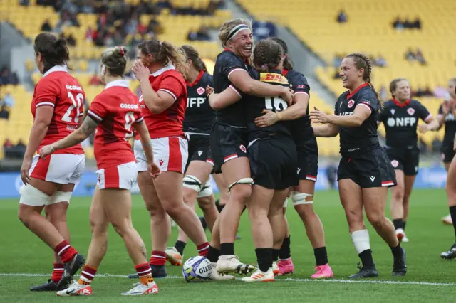 Canada celebrate Gillian Boag's fifth try of their six
