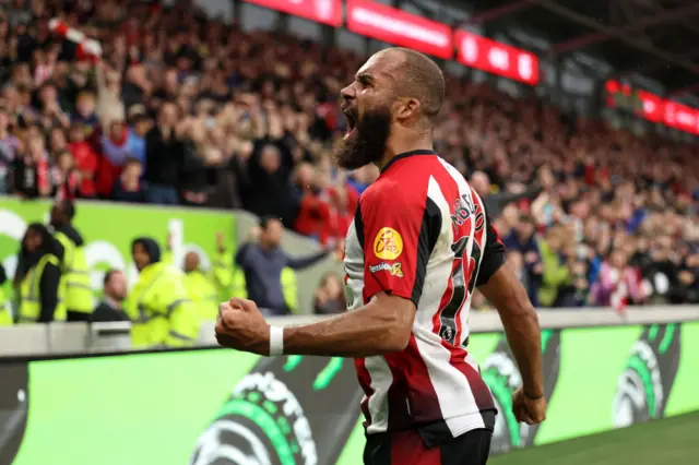 Bryan Mbeumo of Brentford celebrates