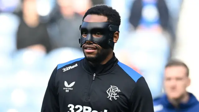 Danilo returns to the Rangers bench with a protective face mask