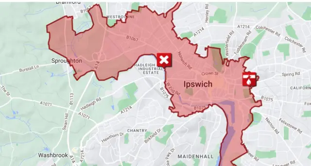 Red outline shows the area in and around Ipswich with no water or low water pressure