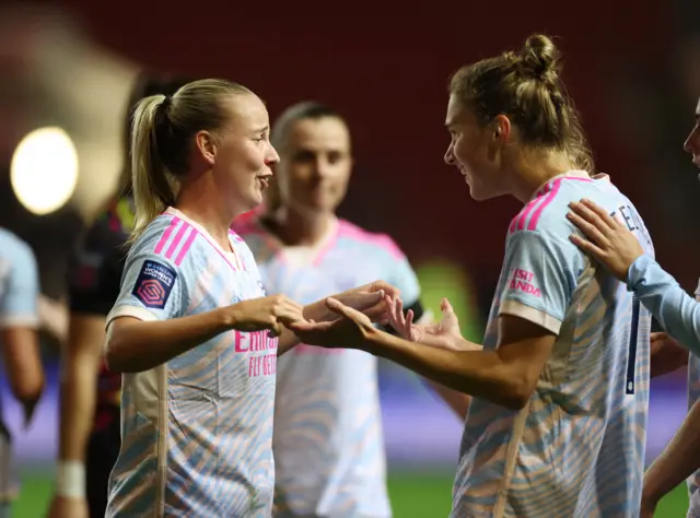 Beth Mead and Vivianne Miedema celebrate