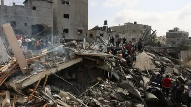 Destroyed buildings in Al Remal neighbourhood after Israeli airstrikes on Gaza City