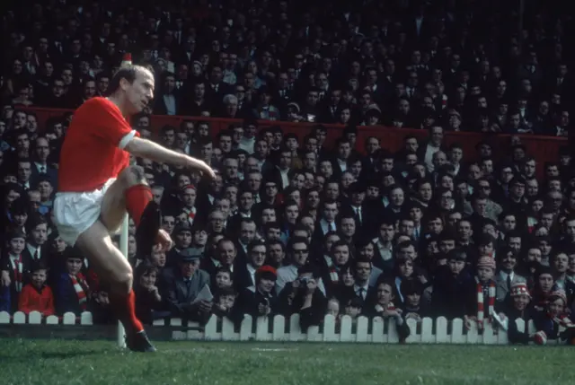 Sir Bobby Charlton curls in a corner for Manchester United