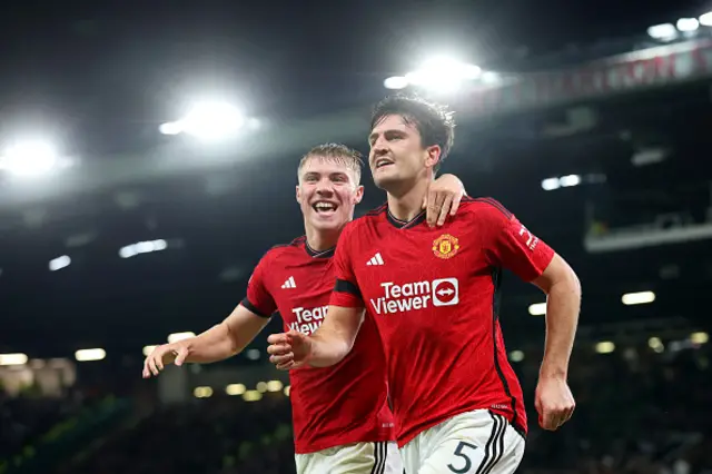 Harry Maguire of Manchester United celebrates