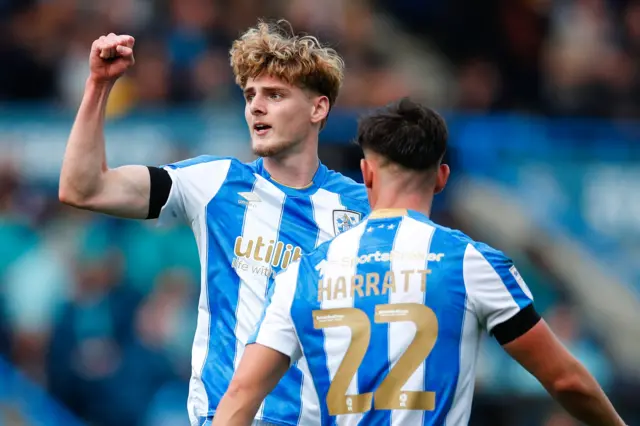 Jack Rudoni scores for Huddersfield against QPR