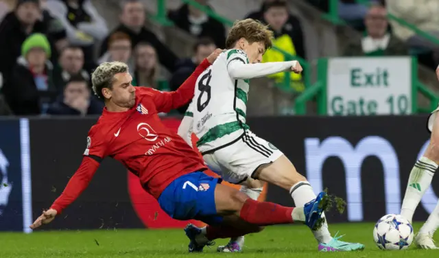 Griezmann tackles Kyogo