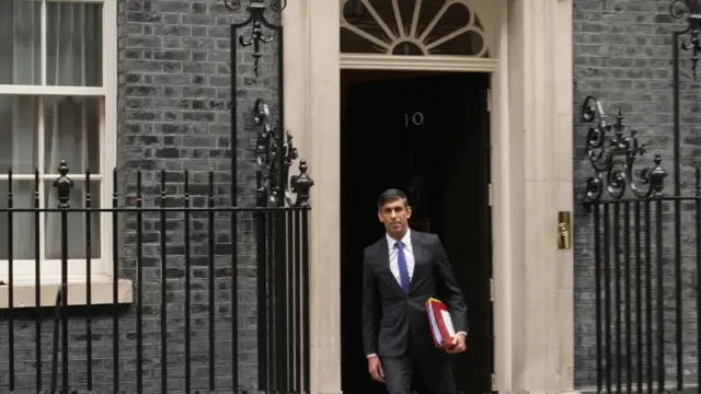 Rishi Sunak leaves No 10