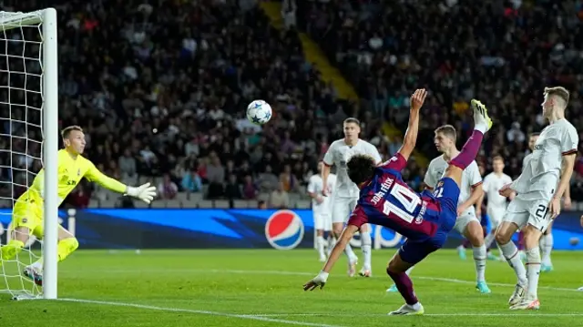 Joao Felix attempts to score