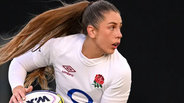 Holly Aitchison carries the ball for England