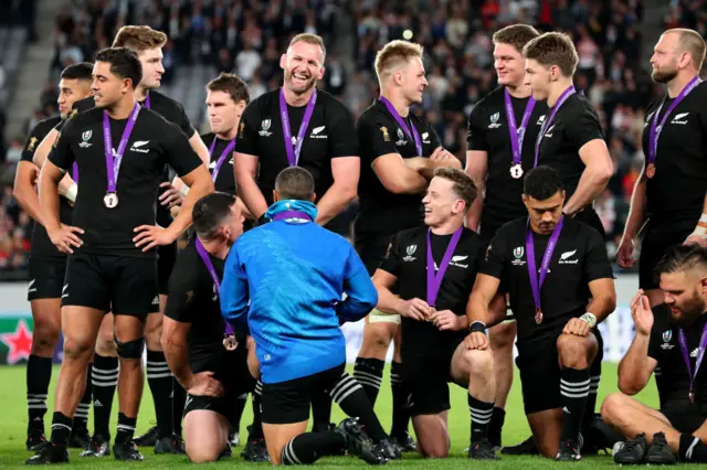 New Zealand with medals after 2019