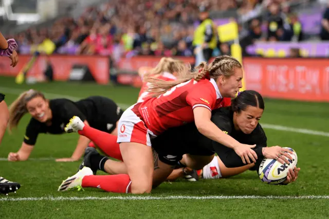 Katelyn Vahaakolo was one of New Zealand's six try scorers