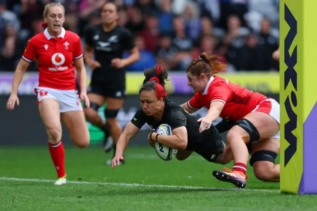 Ruby Tui with the first of her four tries