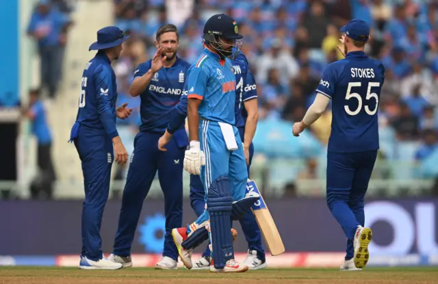 Chris Woakes celebrates the wicket of Shreyas Iyer