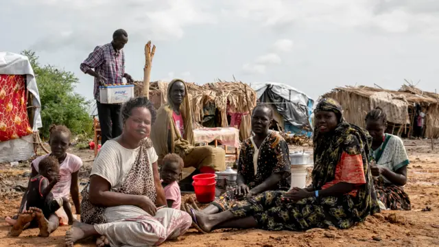 People at a transit centre in Renk, South Sudan