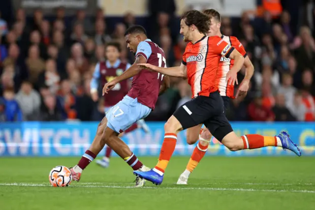 Lyle Foster of Burnley scores the team's first goal