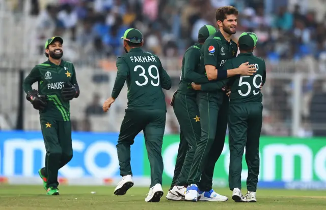 Shaheen Afridi celebrates the wicket of Mahmudullah