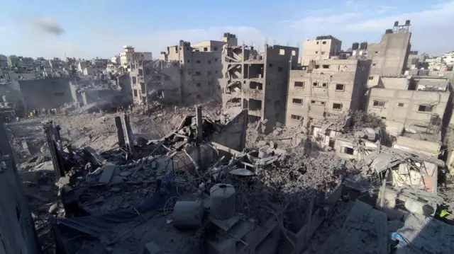 Destruction in the Jabalia camp