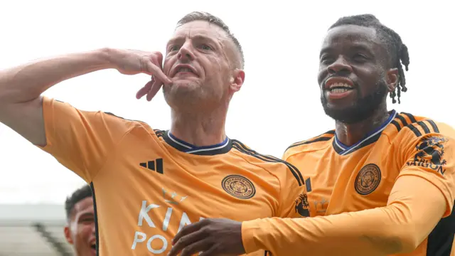 Jamie Vardy and Stephy Mavididi celebrate a goal for Leicester against Blackburn Rovers