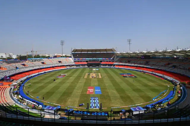 General view inside the stadium prior to the ICC Men's Cricket World Cup India 2023 between Pakistan and Netherlands at Rajiv Gandhi International Stadium on October 06, 2023 in Hyderabad, India.