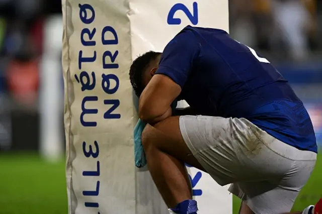 amoa's hooker Sama Malolo reacts at the end