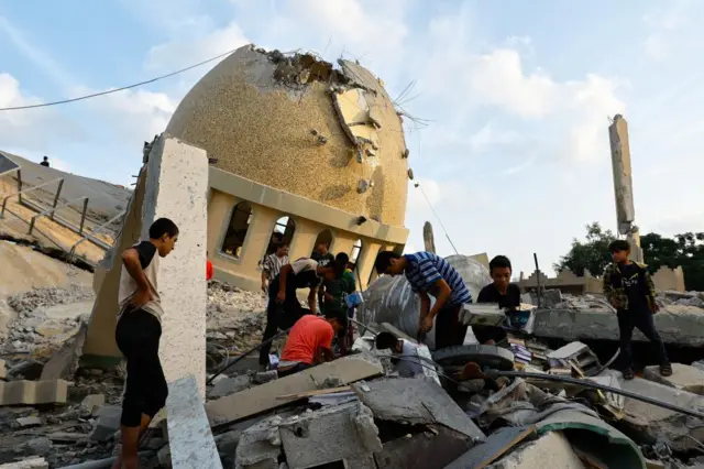 A mosque destoryed in Israeli strikes in southern Gaza