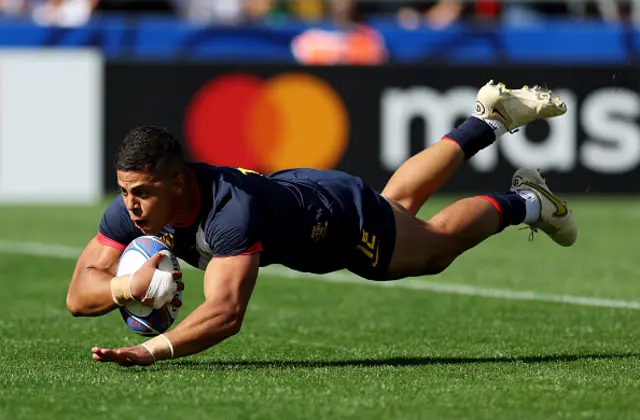 Santiago Chocobares of Argentina dives to score a try