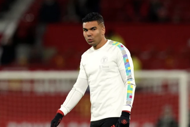 Casemiro Warms up before kick-off