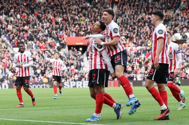 Sunderland celebrate Jobe Bellingham's opening goal against Birmingham