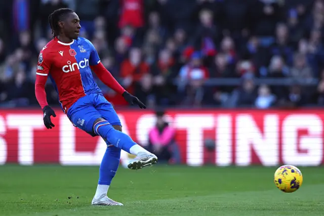 Eberchi Eze of Crystal Palace scores a penalty