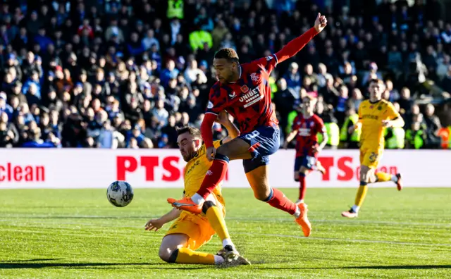 Cyriel Dessers fires Rangers in front