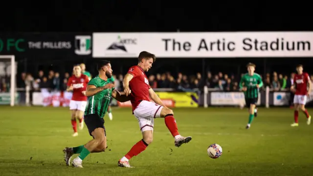 Cray Valley v Charlton match action