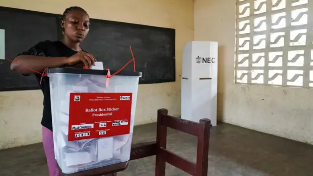 A woman casts her vote during a run-off election between Liberia's President George Weah and former Vice-President Joseph Boakai in Monrovia, Liberia November 14, 2023.