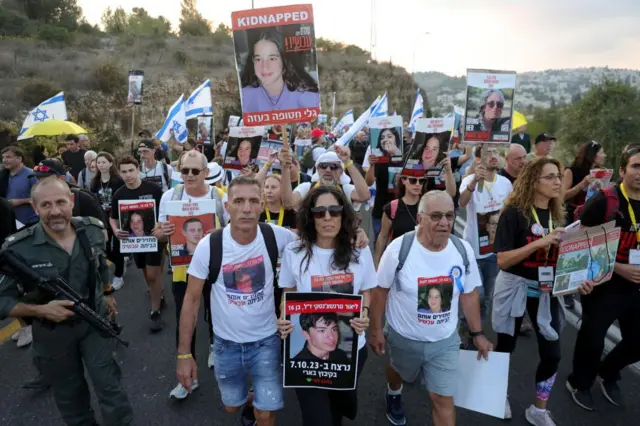 people march to Jerusalem