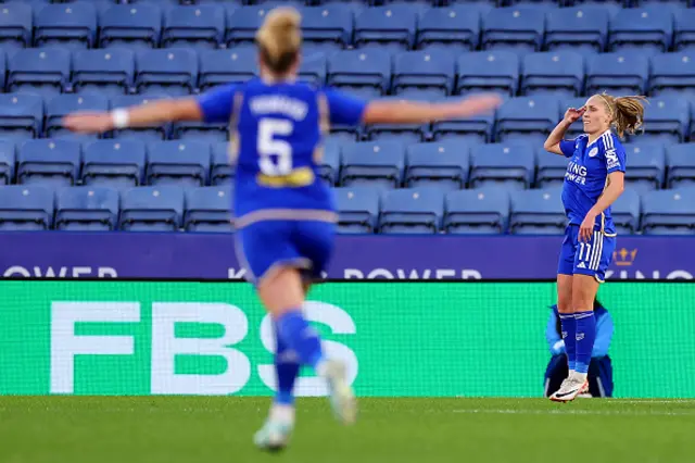 Janice Cayman of Leicester City celebrates