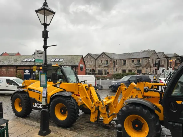 Machinery at Exeter Quay