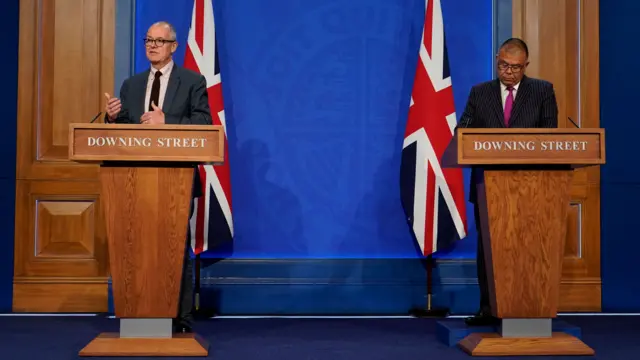 Sir Patrick Vallance (L) and Sir Jonathan Van-Tam (R) at a Downing Street news conference in July 2021